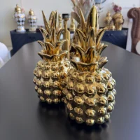 Pineapple decor single