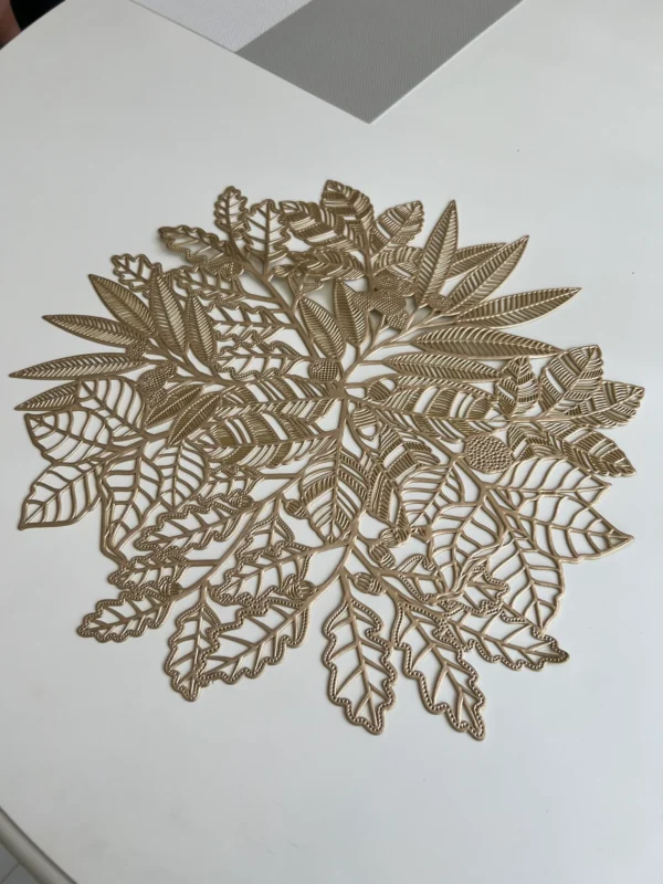 Table Mat 24