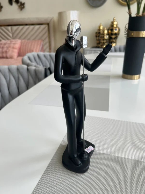 Singer with Mike Sculpture - Image 2