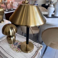 Helio 1 Lamp