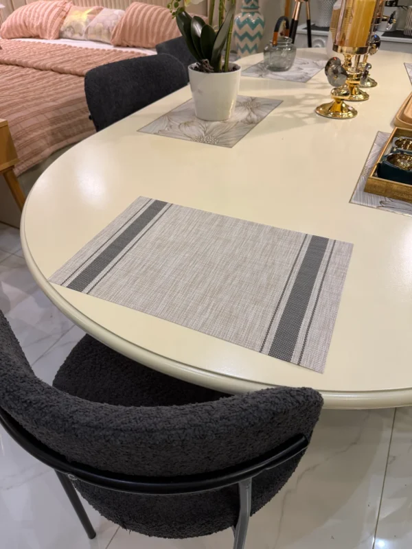 Table Mat 18 - Image 2