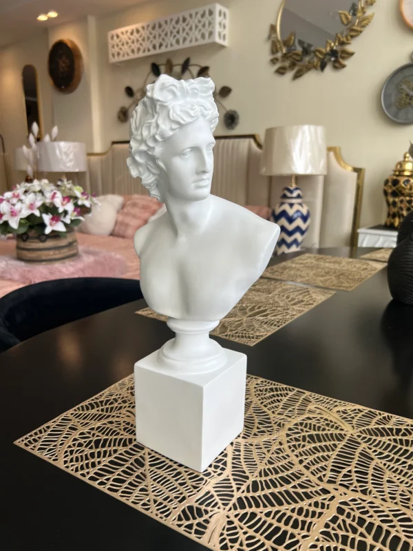 Frozen Grace Statue 01